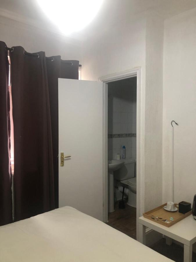 Saji Hotel Illford Ilford Luaran gambar