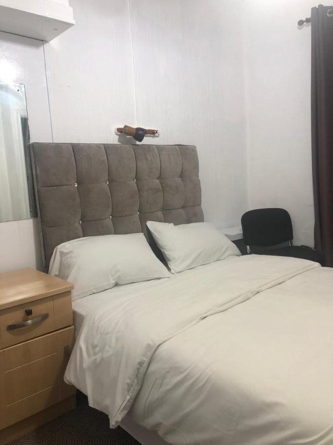 Saji Hotel Illford Ilford Luaran gambar