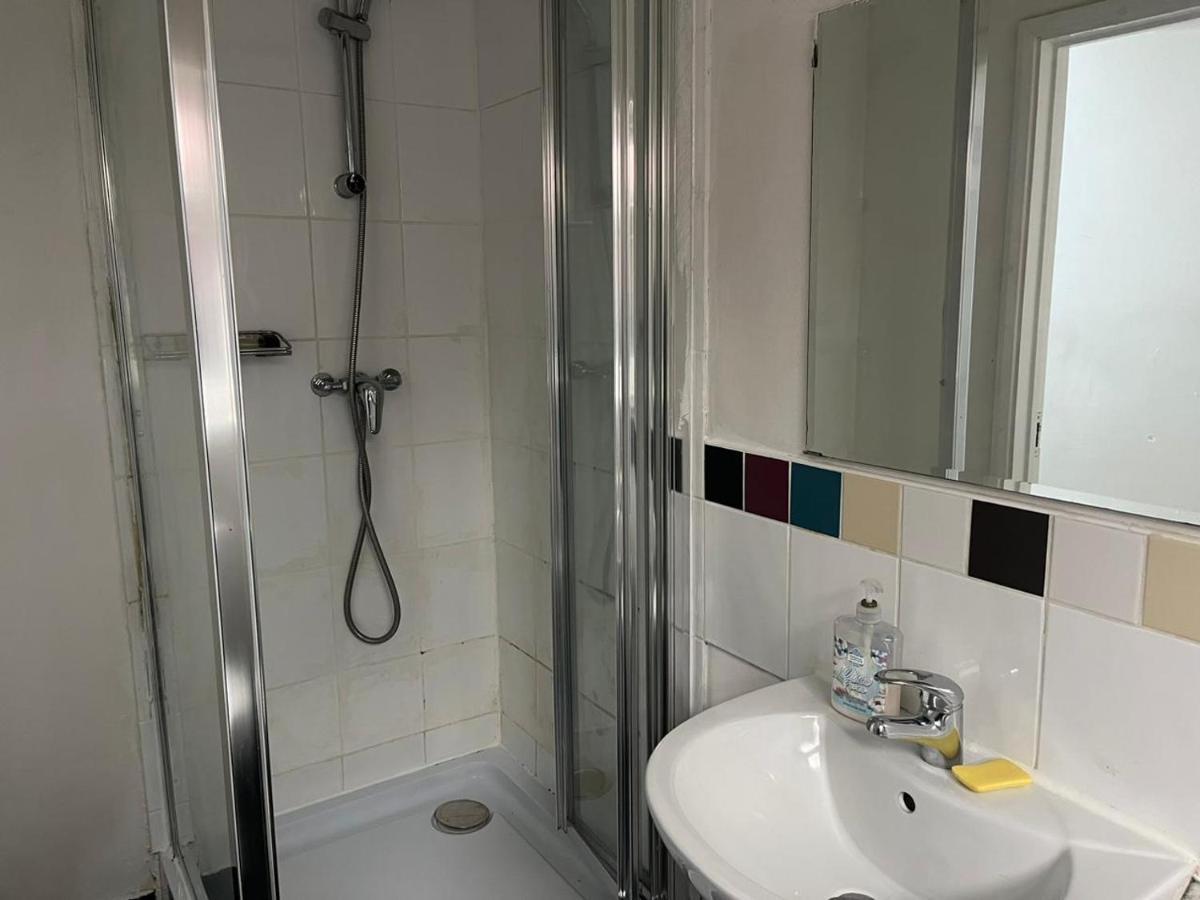 Saji Hotel Illford Ilford Luaran gambar