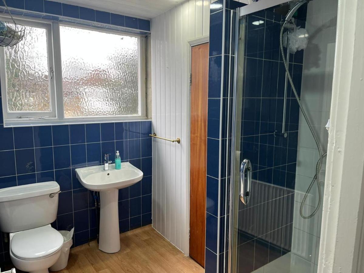 Saji Hotel Illford Ilford Luaran gambar