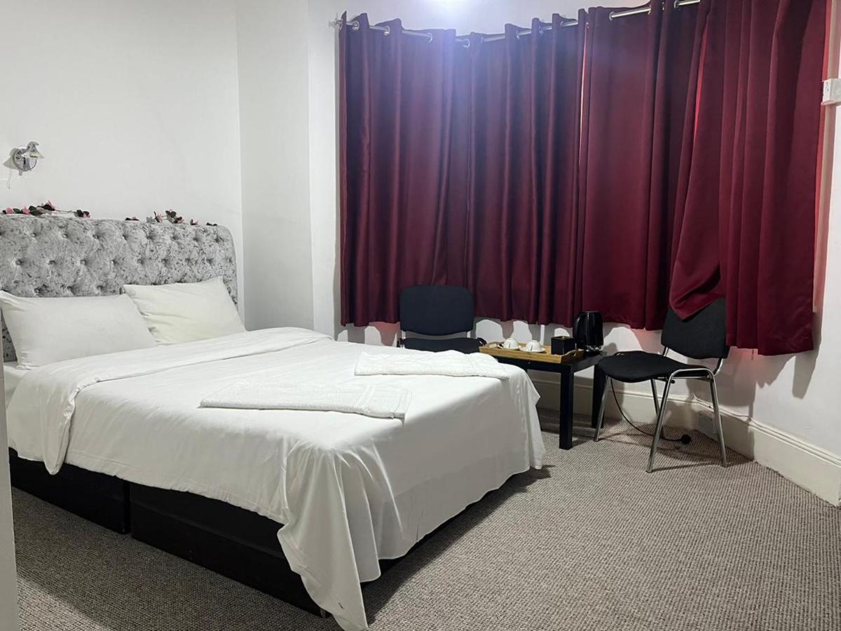 Saji Hotel Illford Ilford Luaran gambar